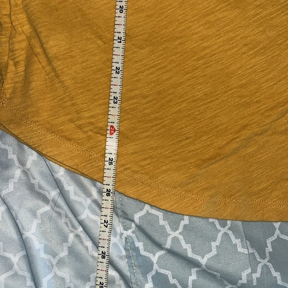 LOFT vintage soft XL Yellow Relaxed Short Sleeve T-Shirt excellent condition. - Picture 9 of 9